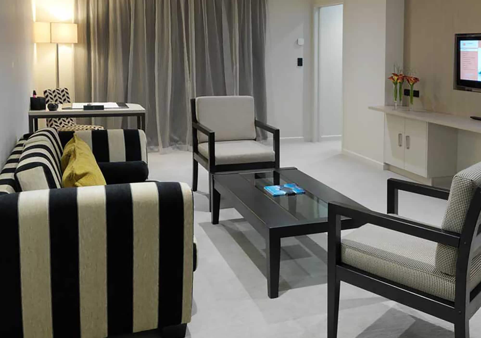 Sudima Auckland Airport Hotel Екстериор снимка