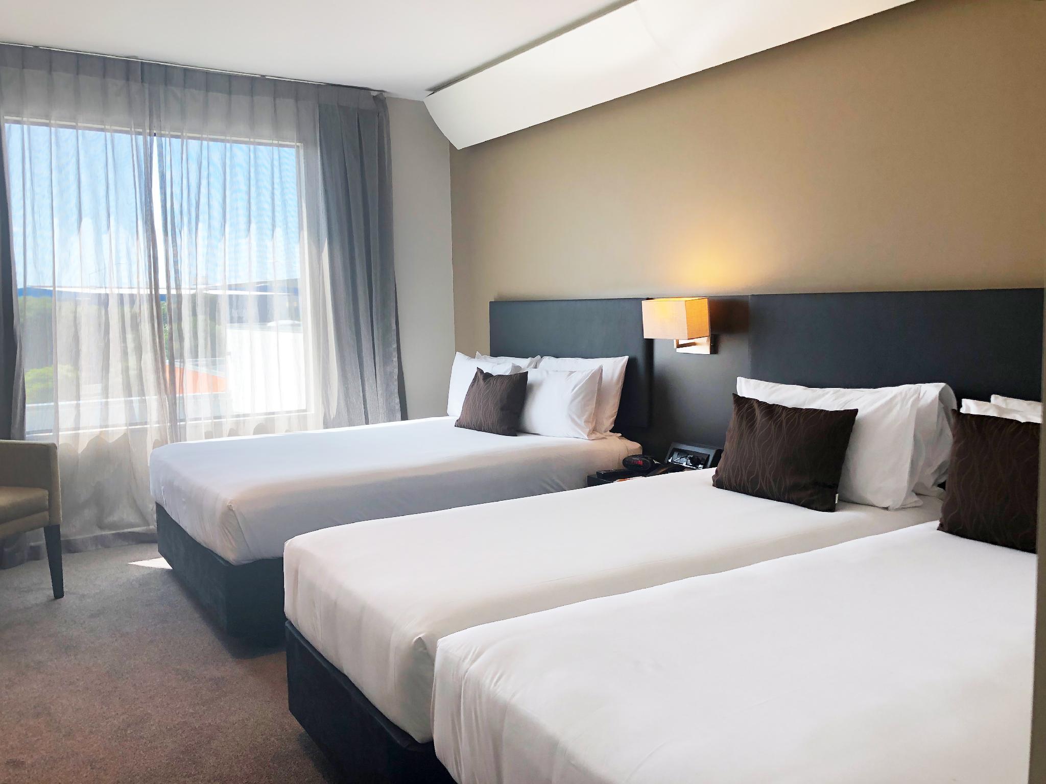 Sudima Auckland Airport Hotel Екстериор снимка